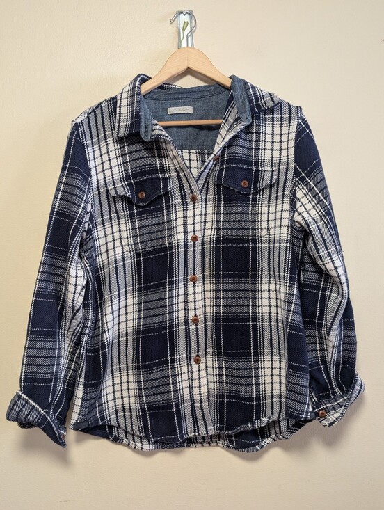 Outerknown Tops - Outerknown Blanket Shirt M/L Navy White Plaid Organic Cotton Overshirt